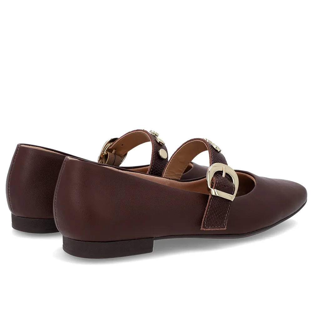 Baskets en cuir marron avec boucle
