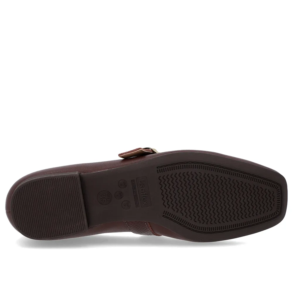 Baskets en cuir marron avec boucle