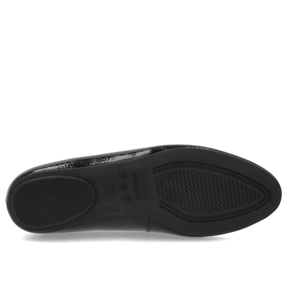 Ballerines rondes découpées en cuir verni noir