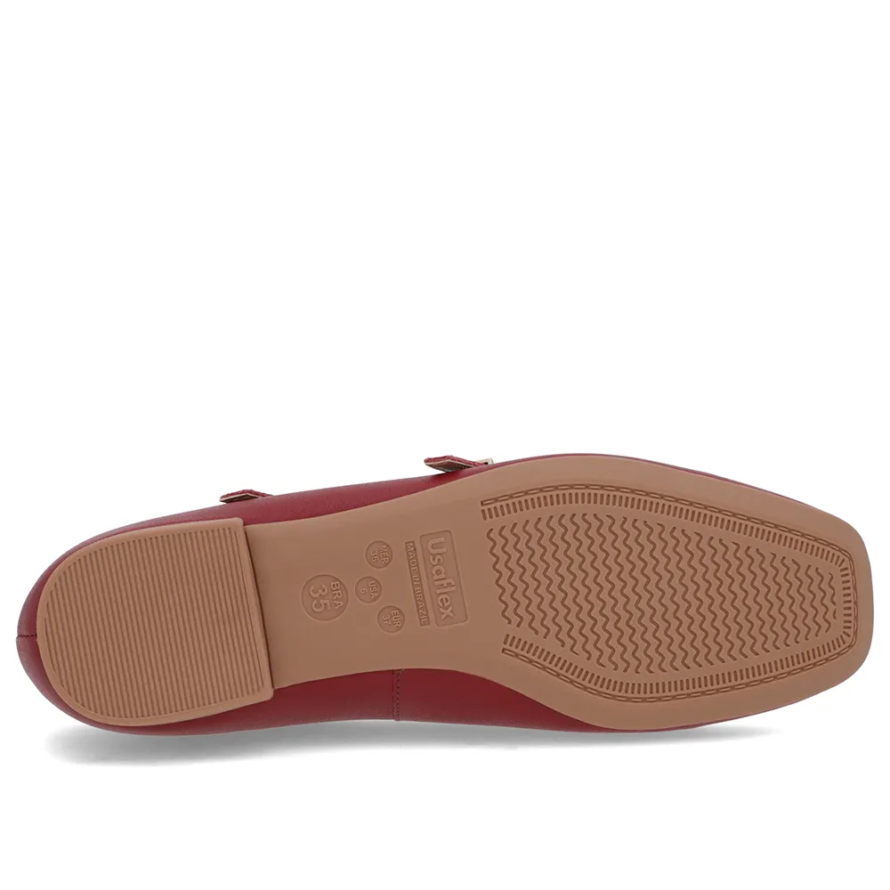 Baskets en cuir rouge avec sangles et boucles