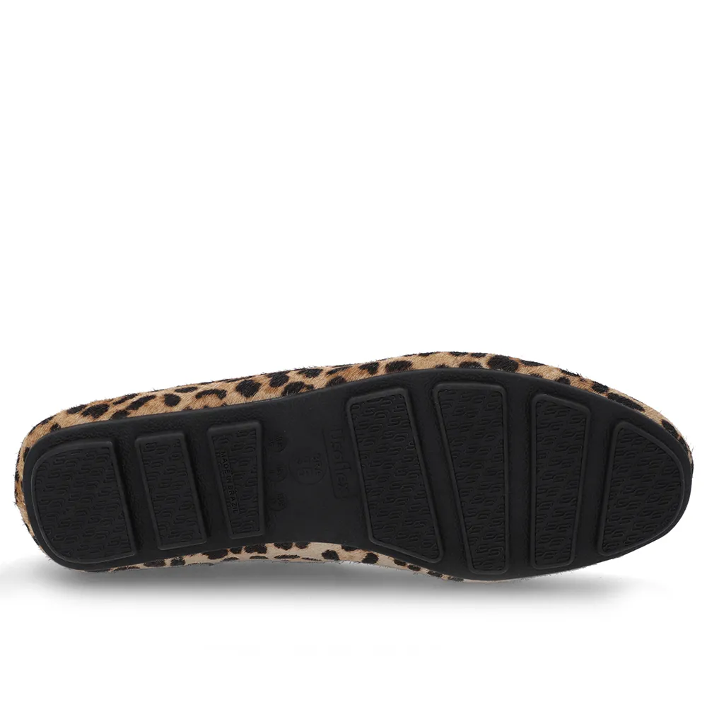 Loafer Pelo Animal Print Bico Redondo