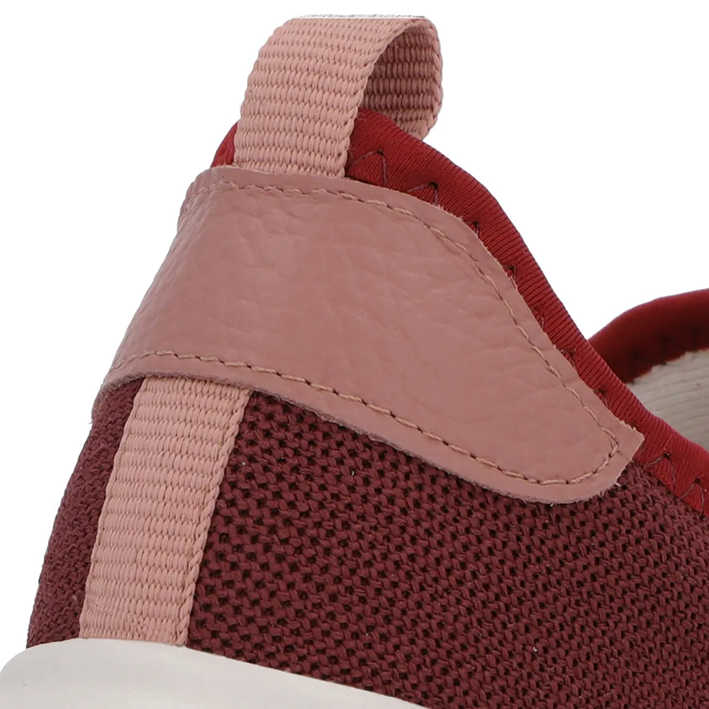 Baskets à semelle haute en tissu rouge