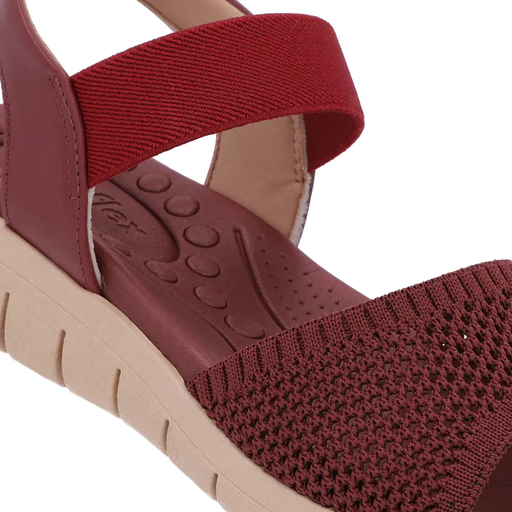 Sandale en tricot rouge avec bride élastique