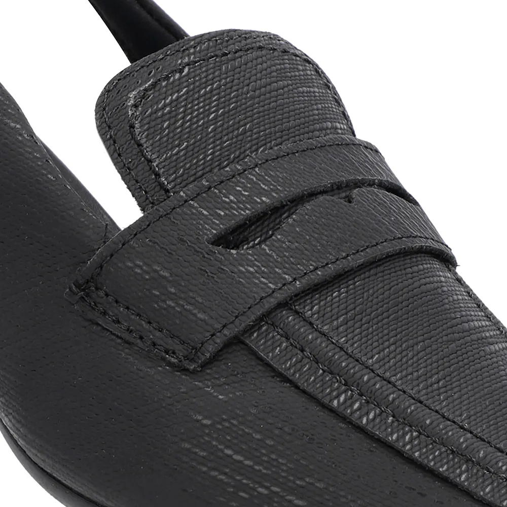 Bride arrière noire à talon texturé en cuir
