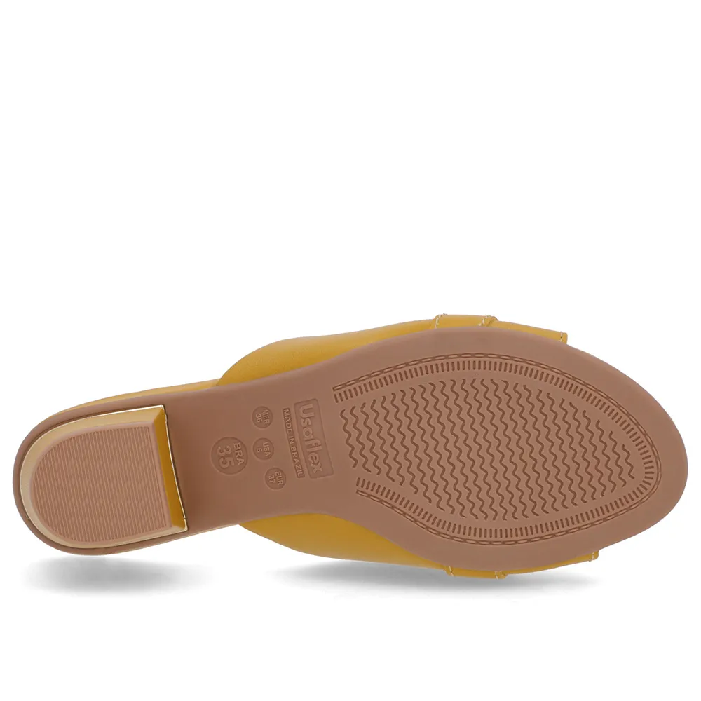 Tamanco Amarelo Couro Enfeite