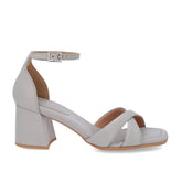 Sandale à talon carré en cuir gris avec bride à la cheville