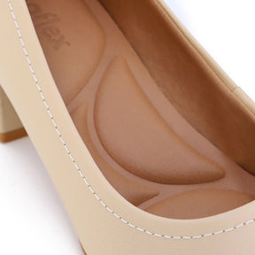 Escarpins à talons ornés de cuir beige