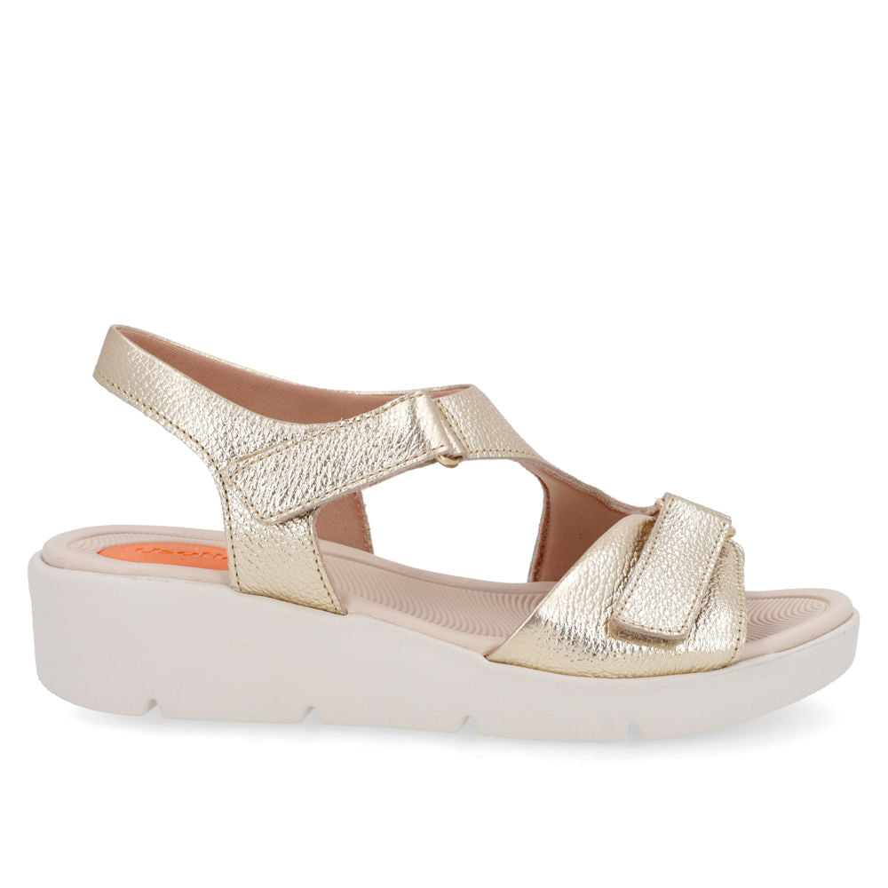 Sandale à plateforme en cuir doré avec réglage de la fermeture flexible