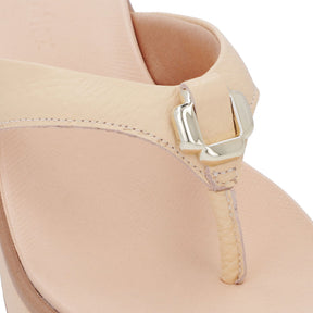 Tongs à plateforme en cuir orange avec ornement