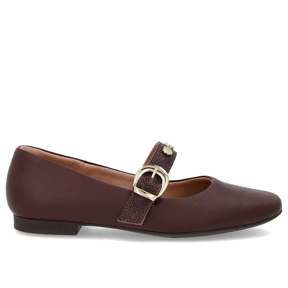 Baskets en cuir marron avec boucle