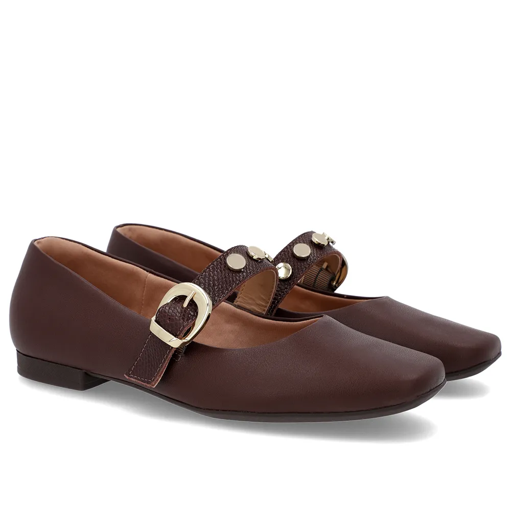 Baskets en cuir marron avec boucle