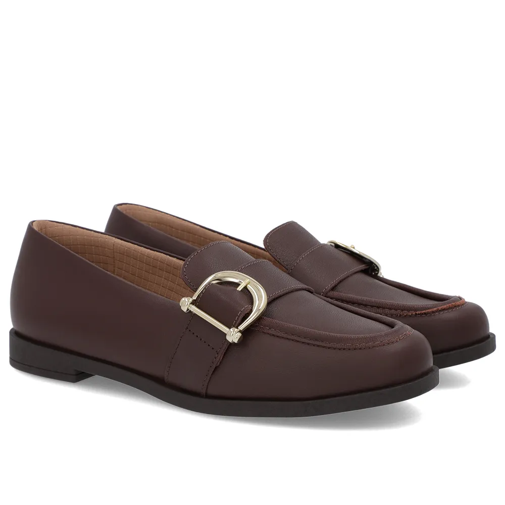 Mocassin en cuir lisse marron avec bride