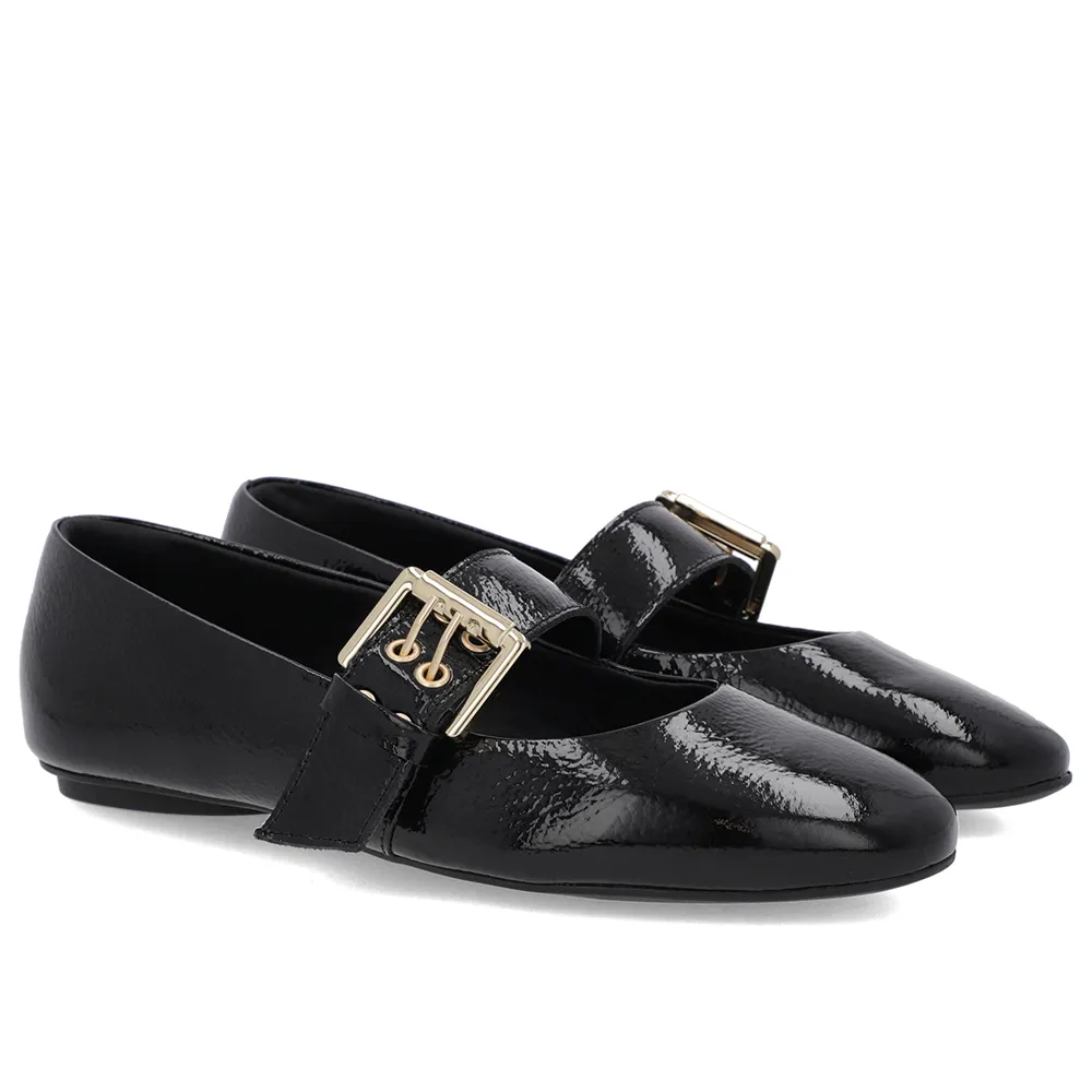 Escarpins en cuir verni noir avec bride à boucle