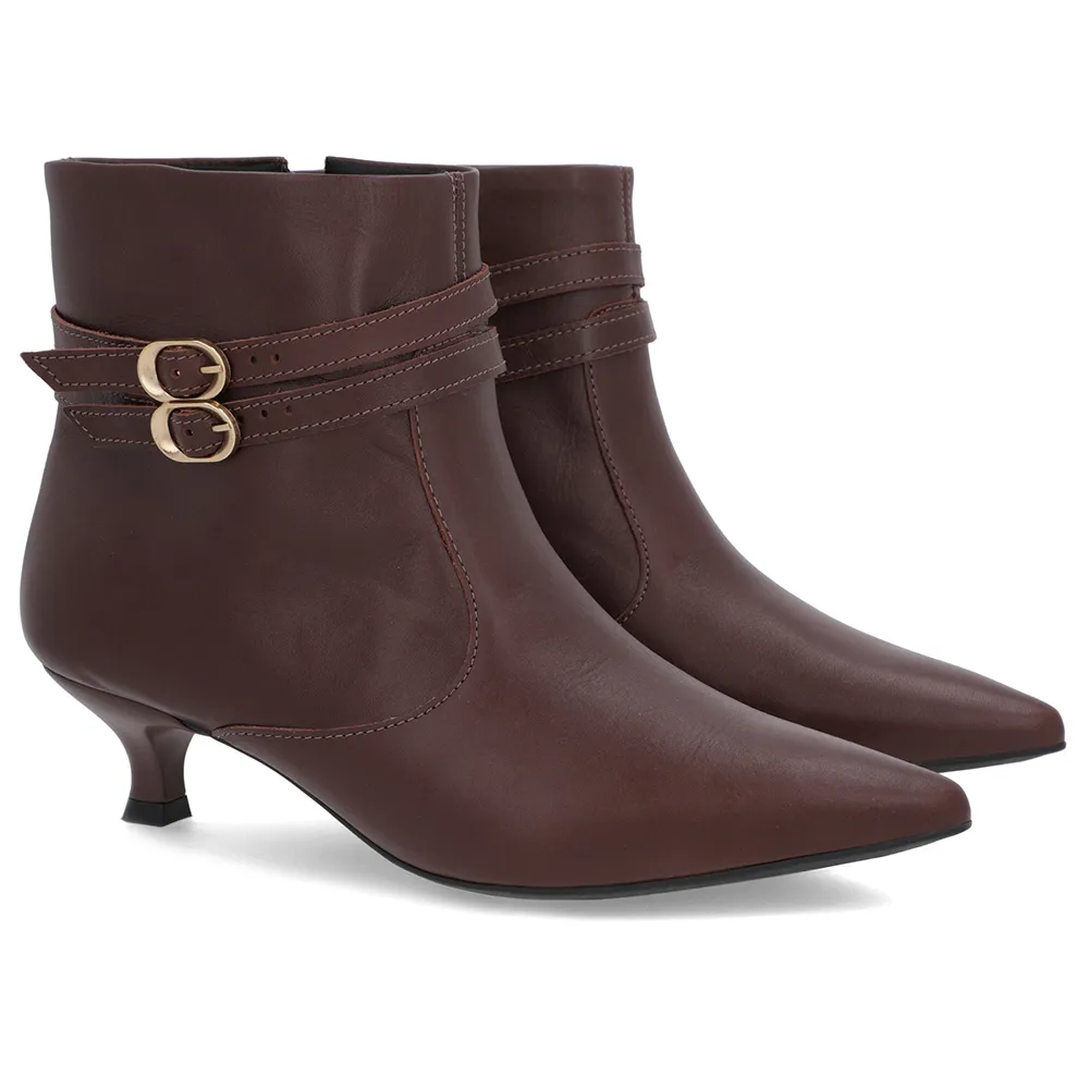 Bottines à bout pointu en cuir marron à talon chaton et brides