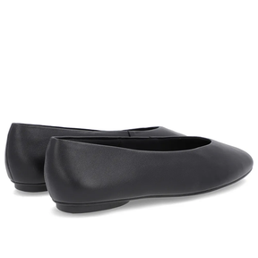Baskets en cuir noir avec bout noir