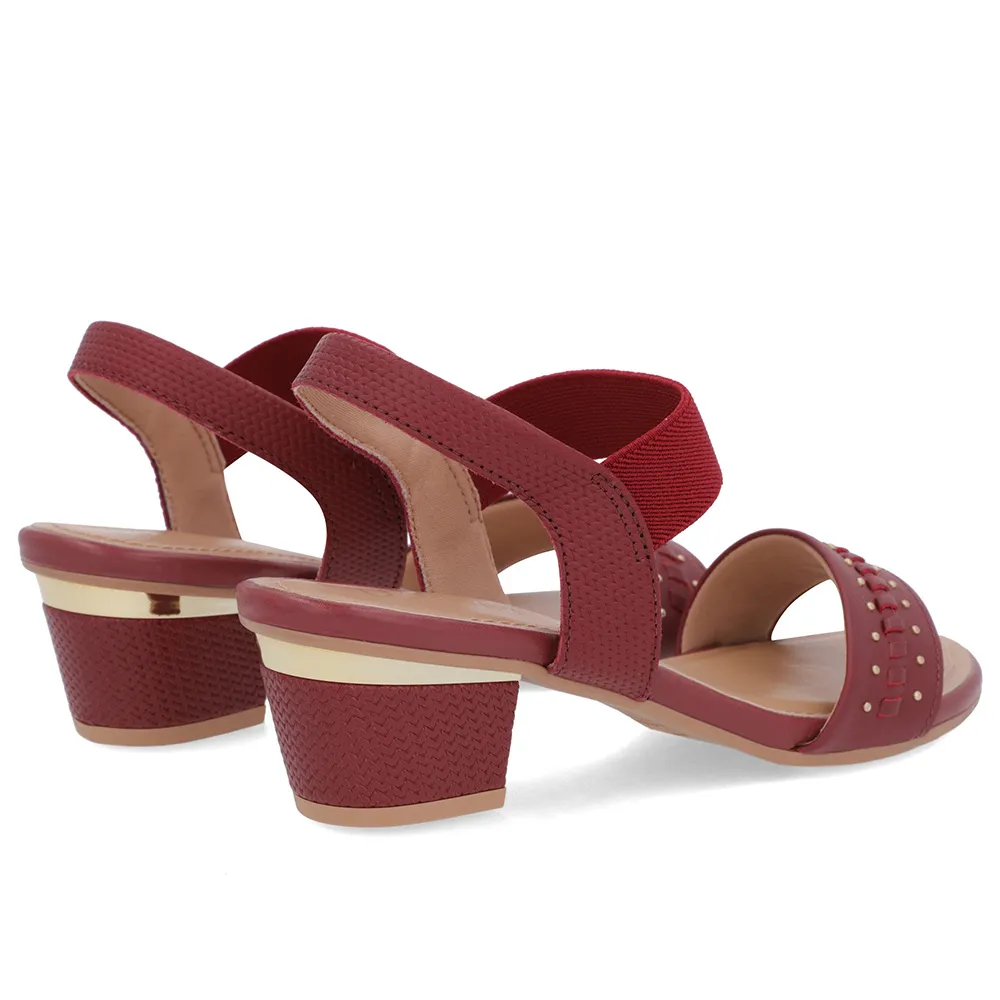 Sandale en cuir rouge avec talon bloc et détail de talon