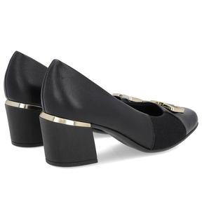 Escarpins en cuir noir avec détails en tissu