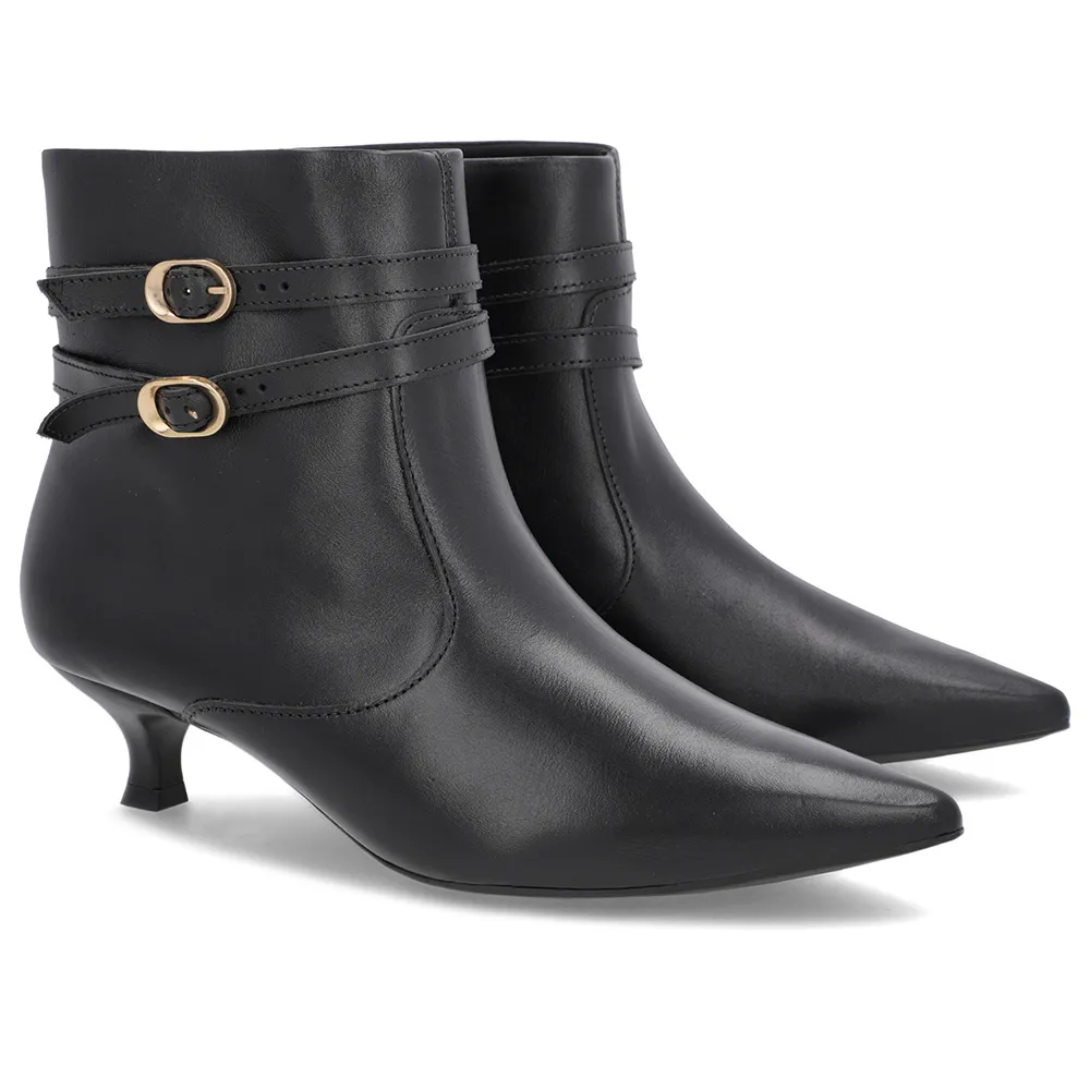 Bottines à bout pointu en cuir noir à talon chaton et brides