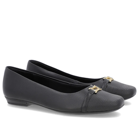 Baskets en cuir noir avec bout noir