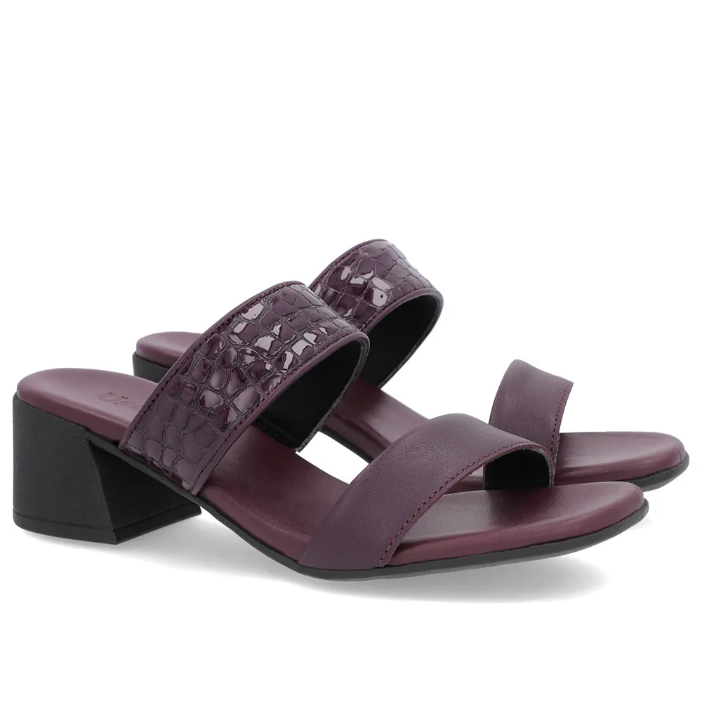 Sabot violet à talons blocs et brides