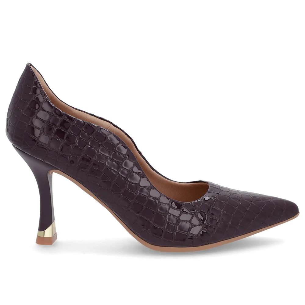 Escarpins en cuir violet à bout pointu en crocodile et détails découpés