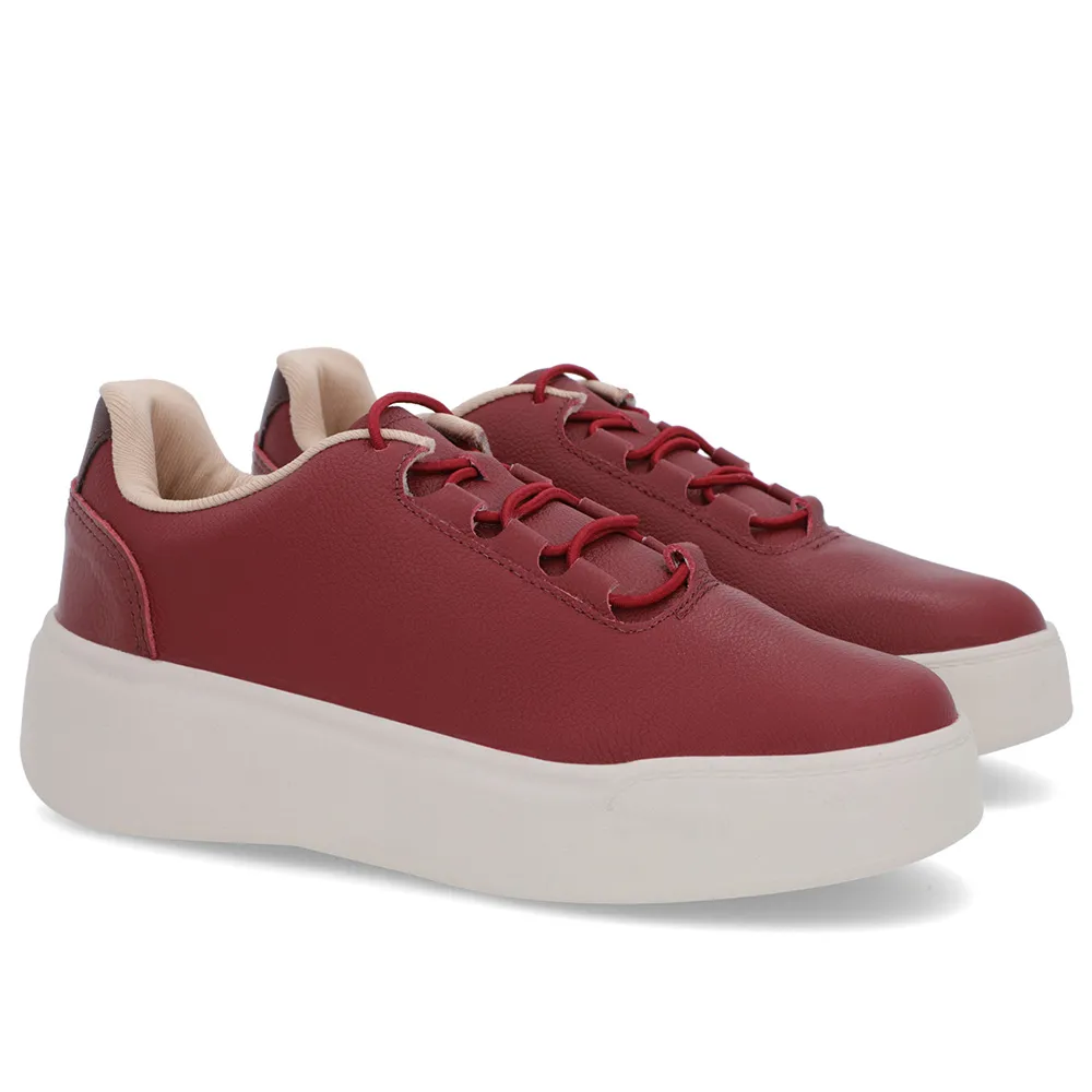 Baskets en cuir rouge à semelle haute et lacets élastiques